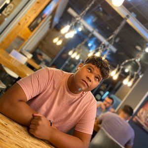 Meet your Posher, Vicente